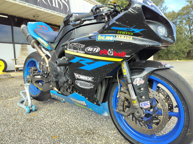 2013 Yamaha R1 Race Bike